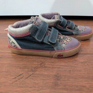 See Kai Run Size 11 Sneakers